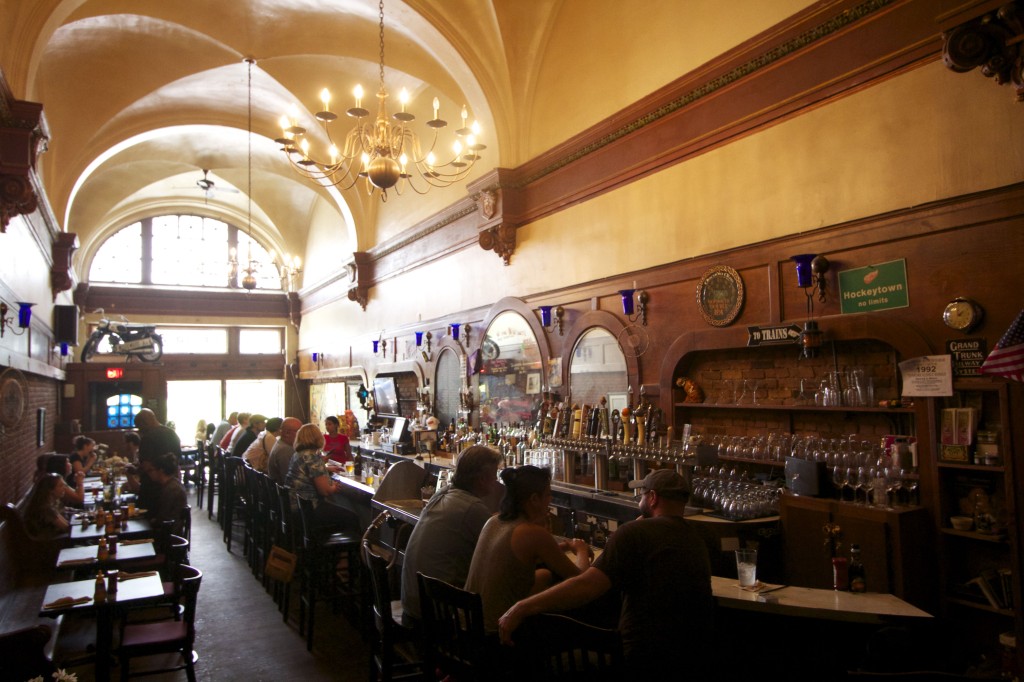 Foran’s Grand Trunk Pub, located in the former ticket office of the old Grand Trunk Railroad. Photo ©Robert Bundy